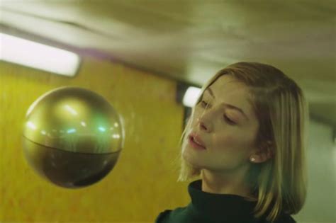 rosamund pike bloot|Massive Attack, Young Fathers .